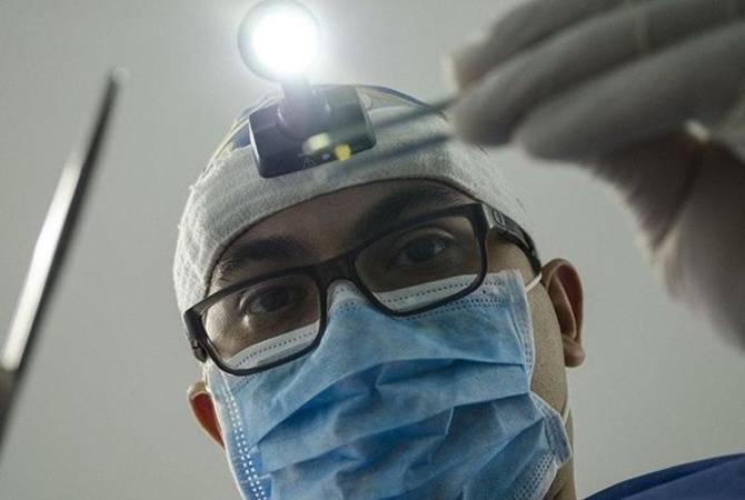 Киевский стоматолог, ранее пытавшийся убить током пациентку, подозревается в покушении на убийство тещи