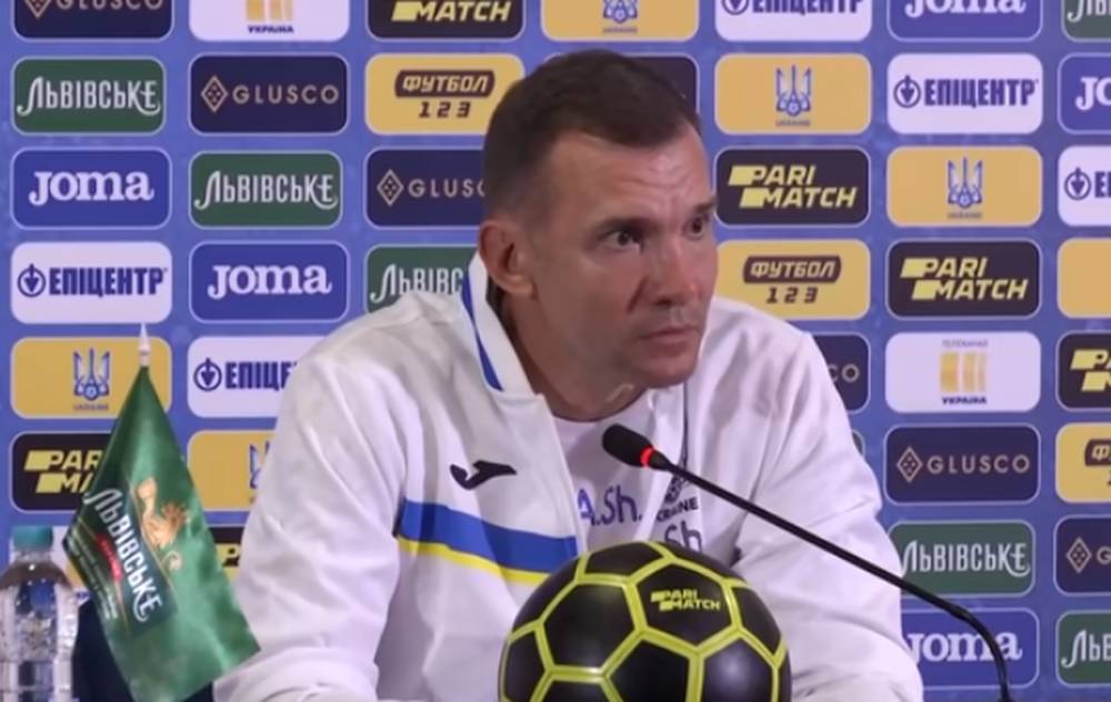 Новая форма сборной Украины по футболу: главный тренер Шевченко ответил на реакцию РФ