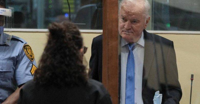 Россия потребовала провести медосмотр приговорённого к пожизненному генерала Младича