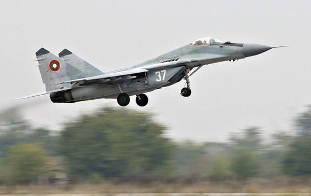 Болгарский истребитель МиГ-29 рухнул в Черное море