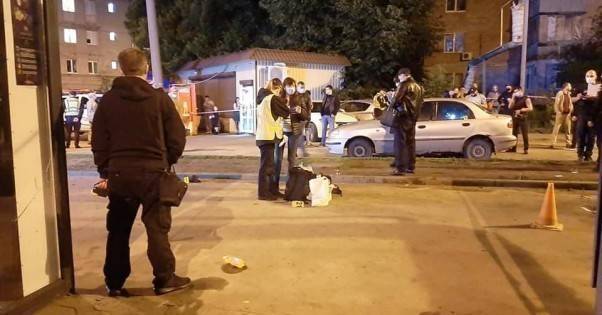 Пять человек получили ранения при взрыве гранаты в Харькове (ФОТО)