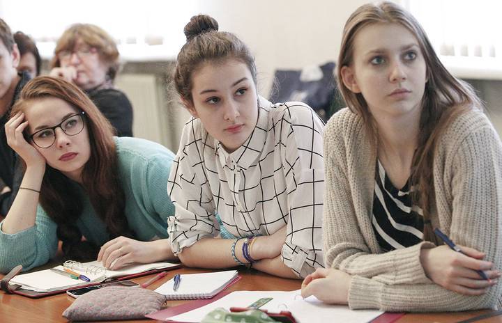 Московские школьники приняли участие в Петербургском международном экономическом форуме