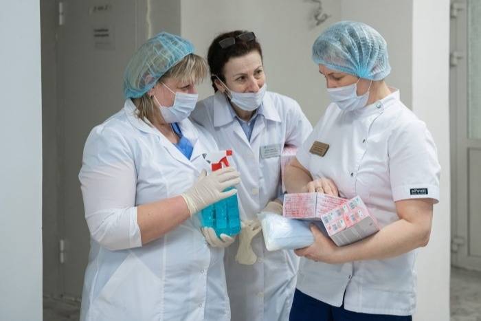 В семи регионах РФ запустят пилотный проект по внедрению новой системы оплаты труда врачей