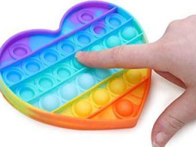 "Грозный-информ" просит проверить детскую игрушку pop-it на пропаганду гомосексуализма