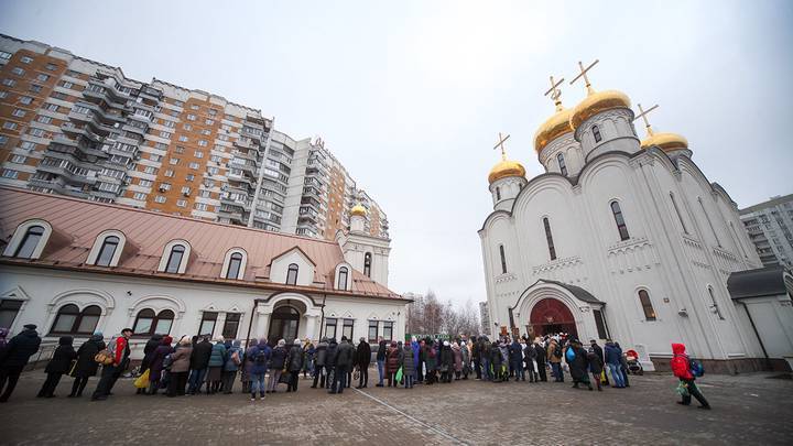 Настоятель храма Всемилостивого Спаса в Митине объяснил, что нельзя делать на Вознесение