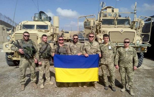 Украина вывела своих военных из Афганистана