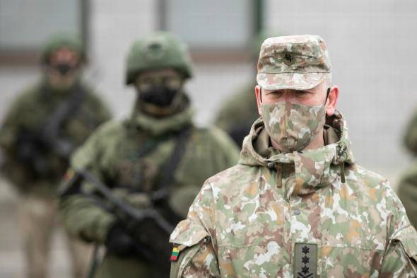 Главком ВС Литвы: возможности службы для непривитых военнослужащих будут ограничены - ИНТЕРВЬЮ BNS