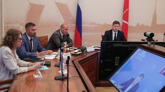 Власти Петербурга выделили 2,4 млрд рублей на благоустройство общественных пространств