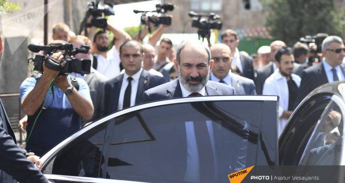 "Новых выборов в Армении не будет": депутат о том, пойдет ли Пашинян на диалог с "бывшими"