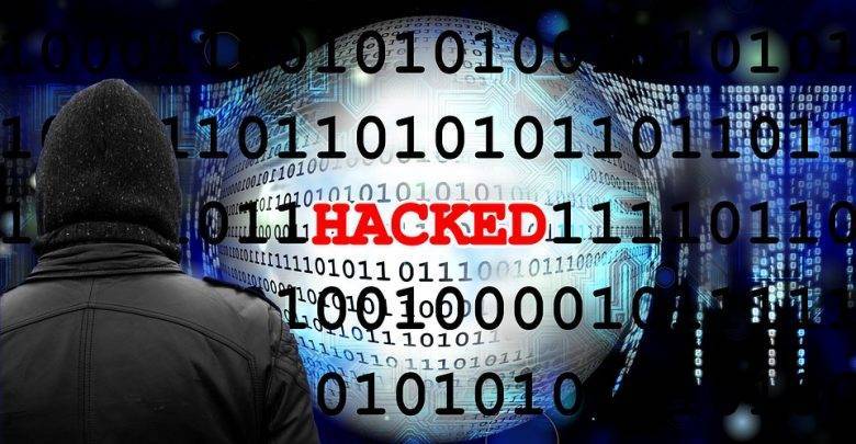 Спецслужбы Британии и США обвинили ГРУ в сотнях кибератак по всему миру за два года