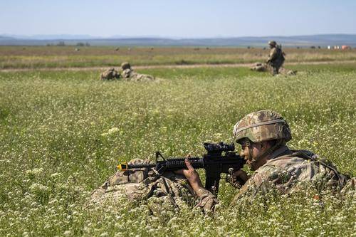 Отставной полковник США Марк Ганцингер: НАТО ждет поражение в случае войны с Россией и Китаем