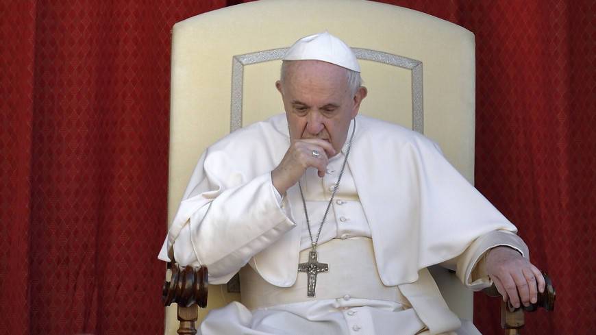 Представитель Папы Римского рассказал о состоянии понтифика после операции
