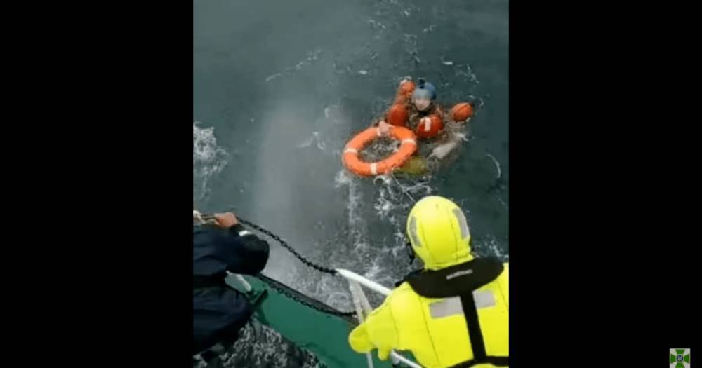Внештатная ситуация. Бойца унесло на 1,5 км в Черное море на учениях Sea Breeze-2021 (видео)