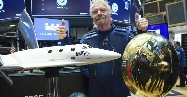 Готовится к запуску космический корабль Virgin Galactic с миллиардером Брэнсоном на борту