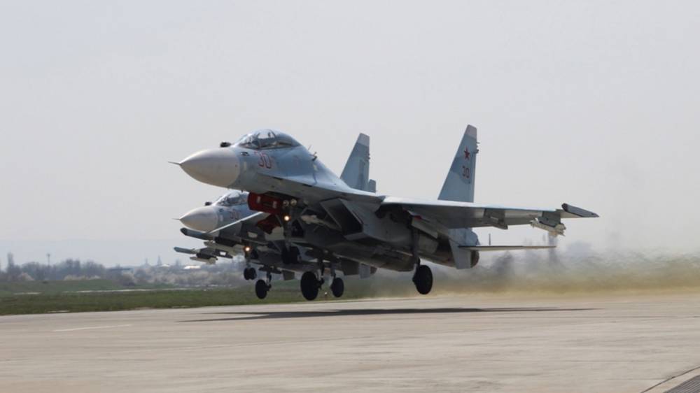 В Китае восхитились неожиданным маневром российского Су-30 над Балтийским морем
