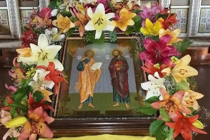 Православные тамбовчане празднуют день памяти святых апостолов Петра и Павла