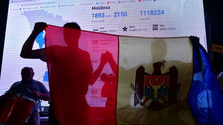 Парламентские выборы в Молдове и Болгарии: предварительные итоги