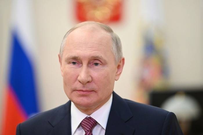 Путин: правительство РФ изучает вопрос более широкого применения пониженных ставок страховых взносов