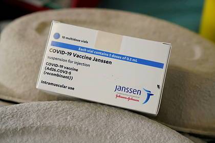 Вакцина Johnson & Johnson увеличила риск развития редкого заболевания