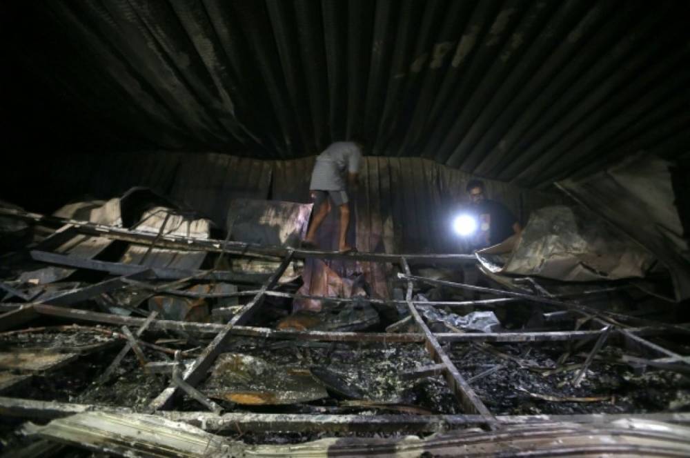 СМИ: число жертв пожара в ковид-больнице в Ираке превысило 50