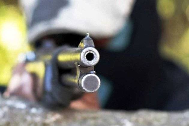 Расстрелянного в одном из дворов Читы мужчину перевели из реанимации — минздрав