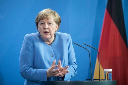 Обозреватель Bloomberg заявил, что Меркель «оскорбила» Байдена отказом уступить в вопросах «Северного потока – 2»
