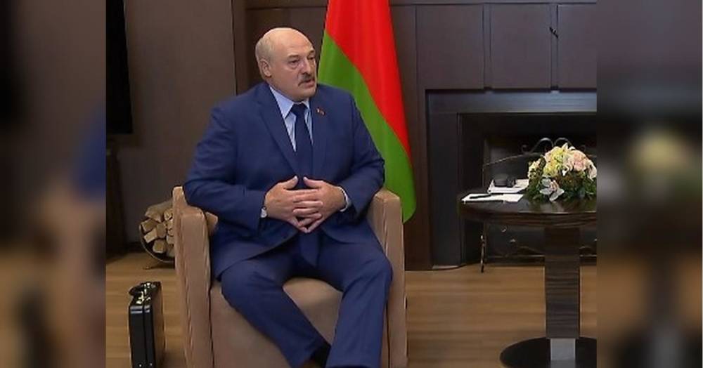 Несподівано: Лукашенко прилетів до Путіна