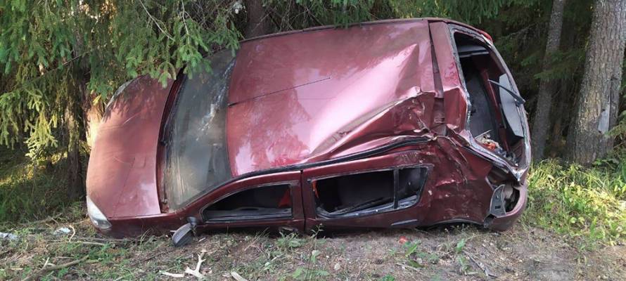 Пьяный 20-летний водитель в районе Карелии устроил аварию с пострадавшими