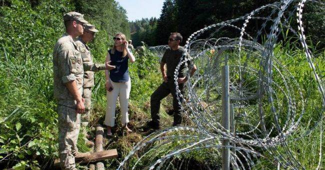 В Литве переоборудуют под центр размещения нелегалов здание школы