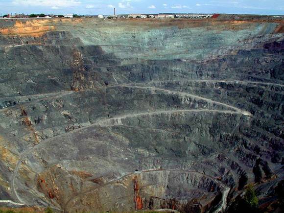 Второй несчастный случай за неделю произошел на стройке рудника структуры УГМК в Башкирии