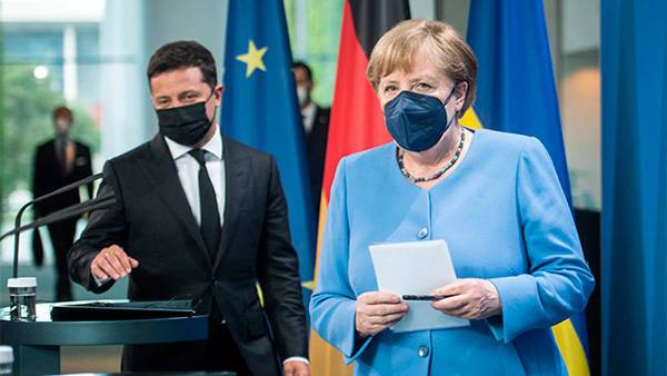 О чем на самом деле договорились Зеленский и Меркель