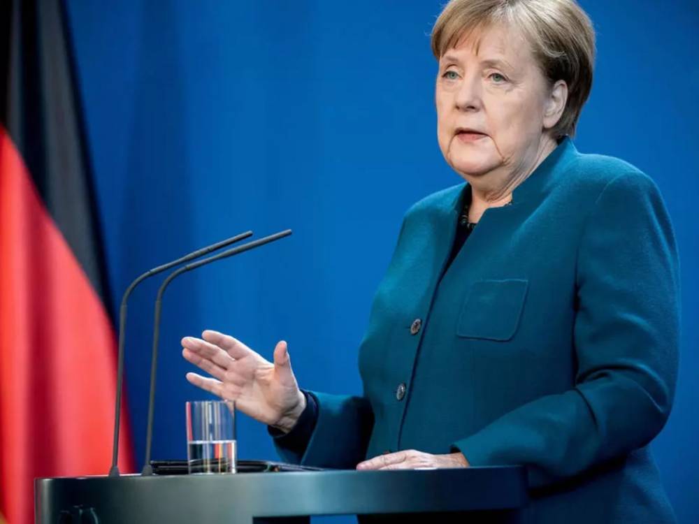 Меркель заявила, что вакцинация от коронавируса в Германии останется добровольной