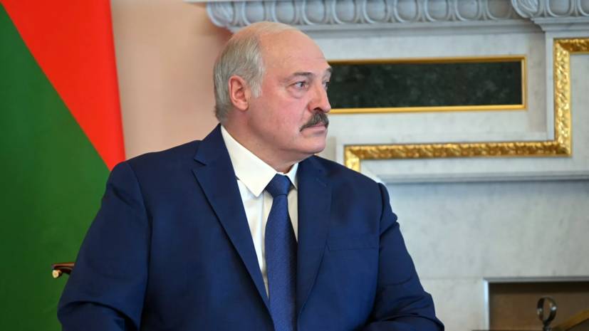 Лукашенко заявил о переходе противников властей в Белоруссии к «индивидуальному террору»