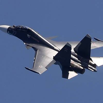 Российский истребитель вылетал на сопровождение самолета-разведчика ВВС США над Черным море