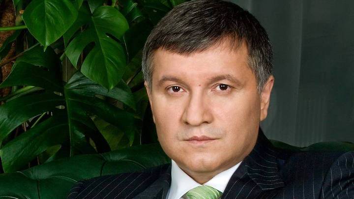 Глава МВД Украины Аваков уходит с поста