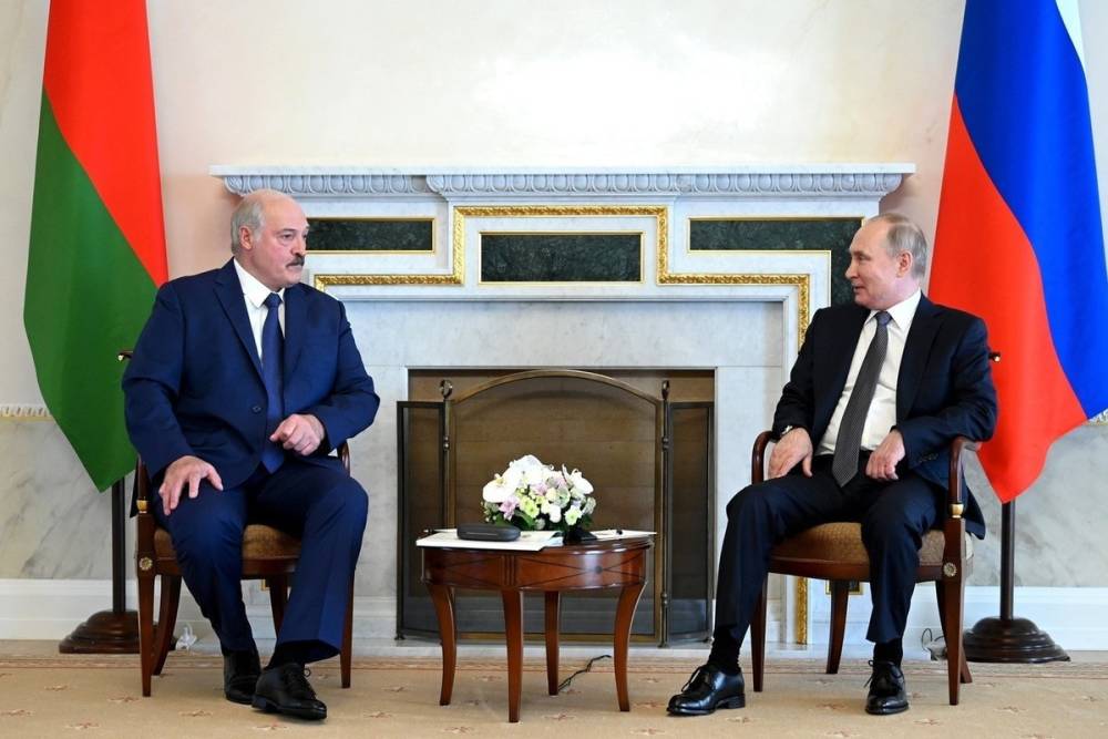 Кремль сообщил о завершении переговоров Путина и Лукашенко