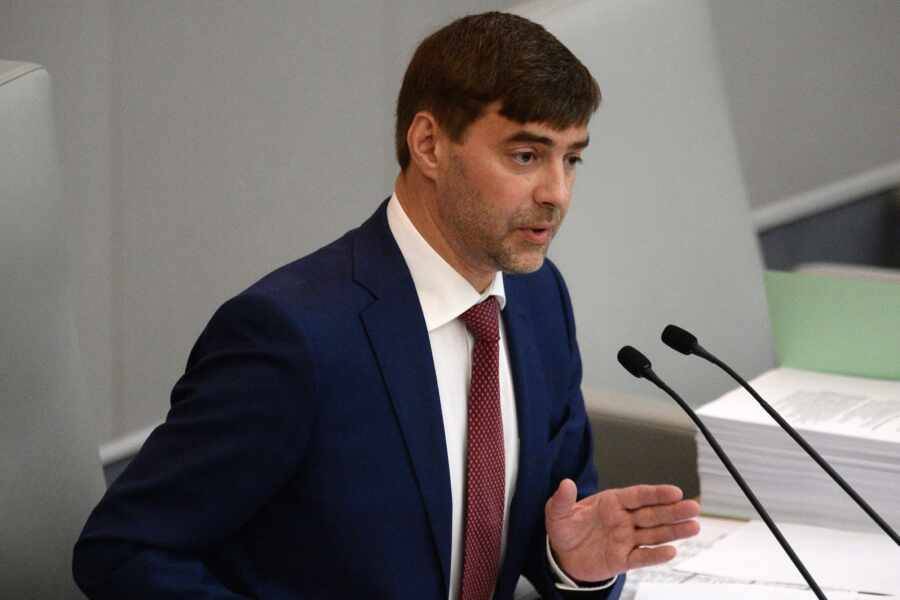 В Госдуме Зеленского осудили за попытку шантажировать РФ жителями Донбасса
