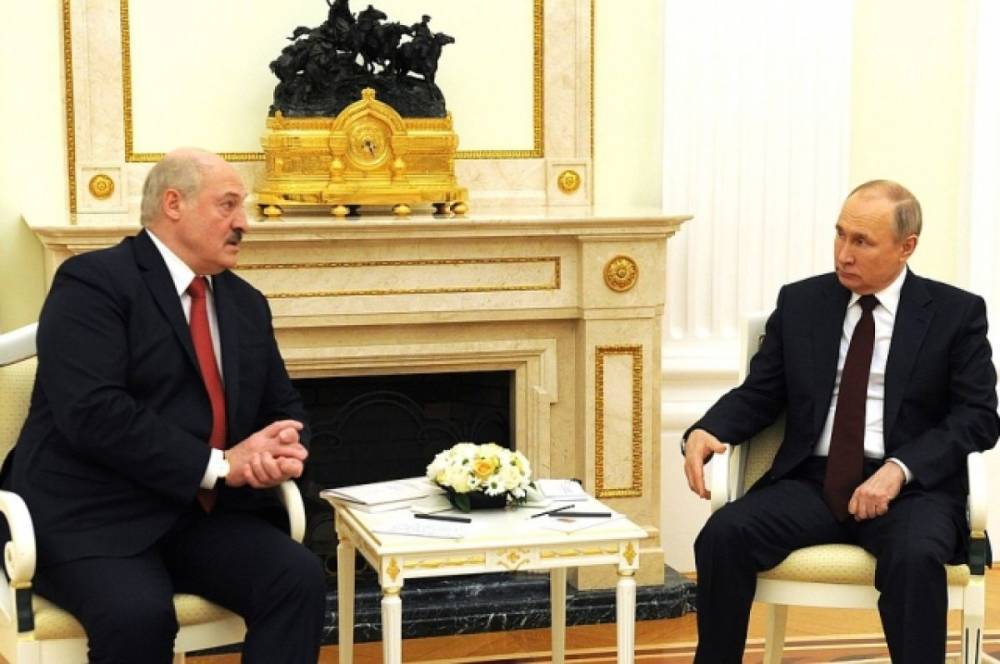 Путин и Лукашенко договорились о цене на газ для Белоруссии на 2022 год