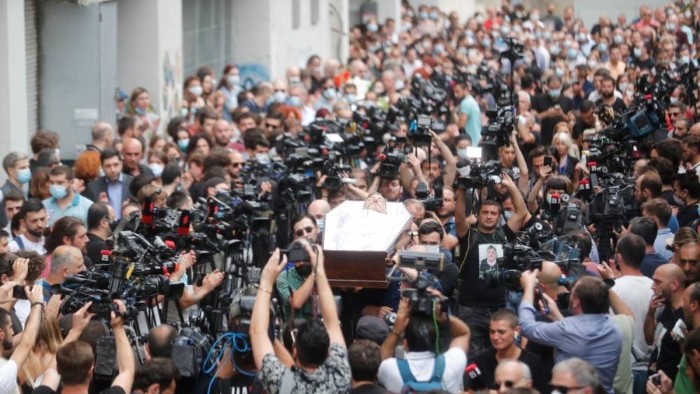 В Грузии состоялись похороны телеоператора Лексо Лашкаравы