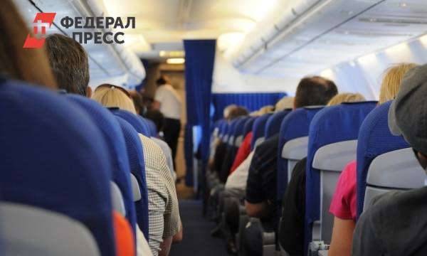 «Россия» объяснила причину духоты в самолете с открывшим дверь пассажиром