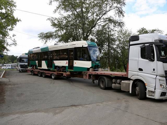 В Челябинск доставили современные трамваи