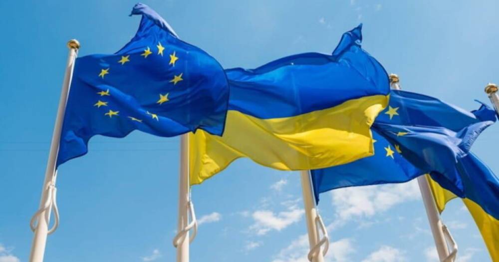 ЕС собирается внести Украину в список "безопасных" стран, — журналист