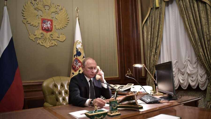 Путин обсудил по телефону со спецпредставителем президента США вопросы климата