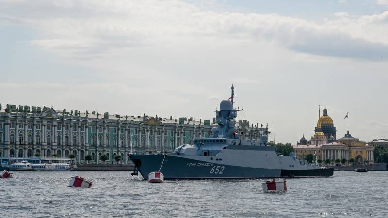 День ВМФ: как в Петербурге готовятся к самому масштабному параду