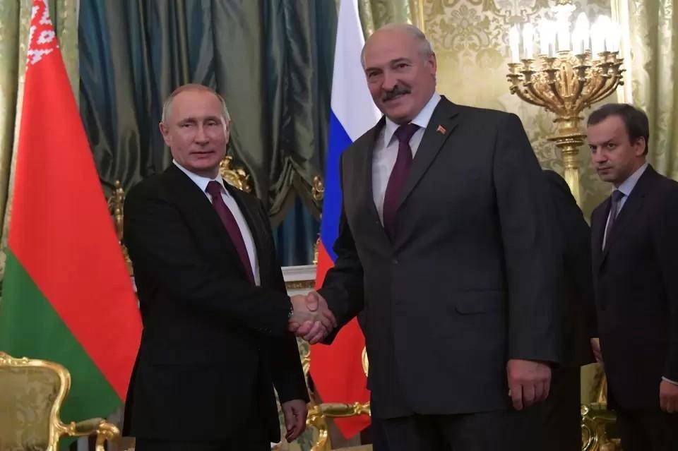 Путин и Лукашенко поручили правительствам разработать план противодействия санкциям Запада