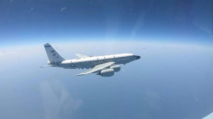 Новости на "России 24". Су-27 сопроводил над Чёрным морем американский самолёт-разведчик