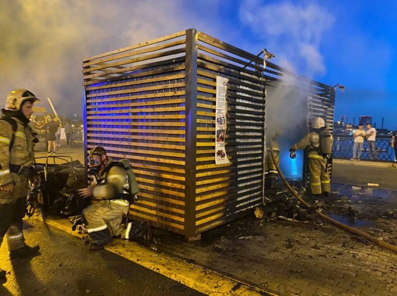 В Ижевске сгорел пункт проката детских электромобилей