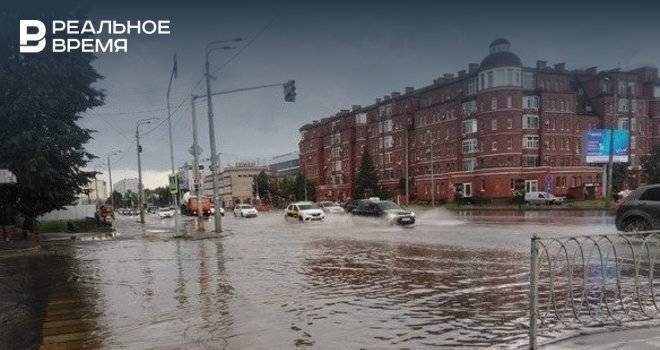 МЧС Татарстана предупредило о грозе, порывистом ветре и граде в пятницу