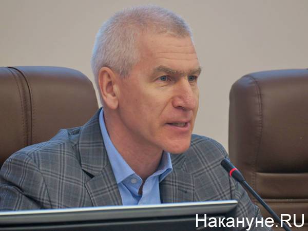 Министр спорта РФ прокомментировал отстранение двух российских пловцов от ОИ в Токио