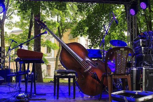 В Петербурге на джазовом фестивале «Бродский Drive» воссоединится легендарное трио